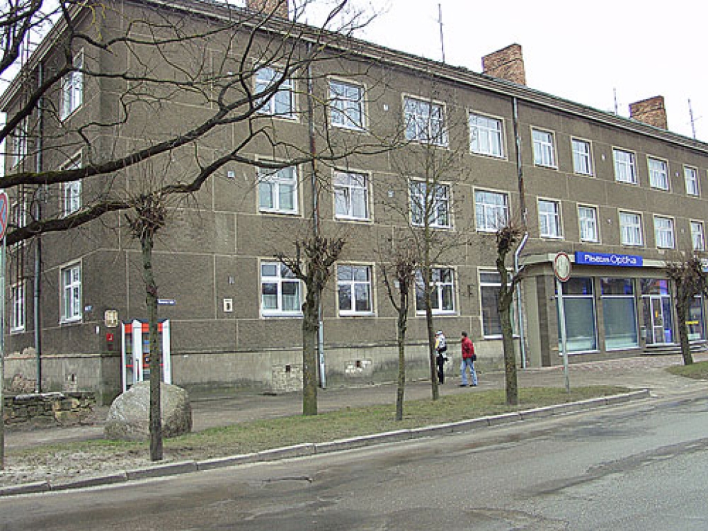 Daudzdzīvokļu māja Uzvaras ielā 9.
Autors: Ivars Bogdanovs