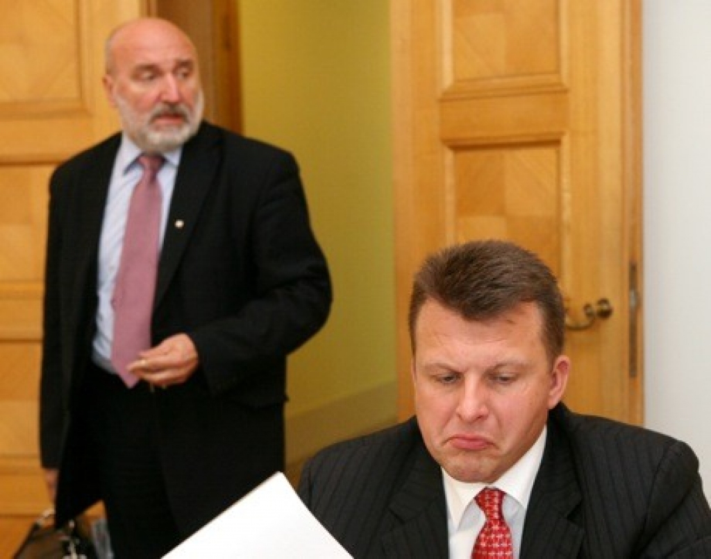 Partijas līdzpriekšsēdētāji  Ainārs Šlesers un Ivars Godmanis.
Autors: LETA