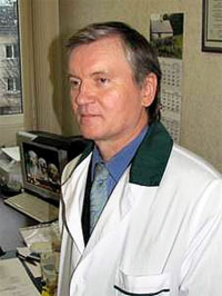 Dakteris Sergejs Volkovs
Autors: No albuma.