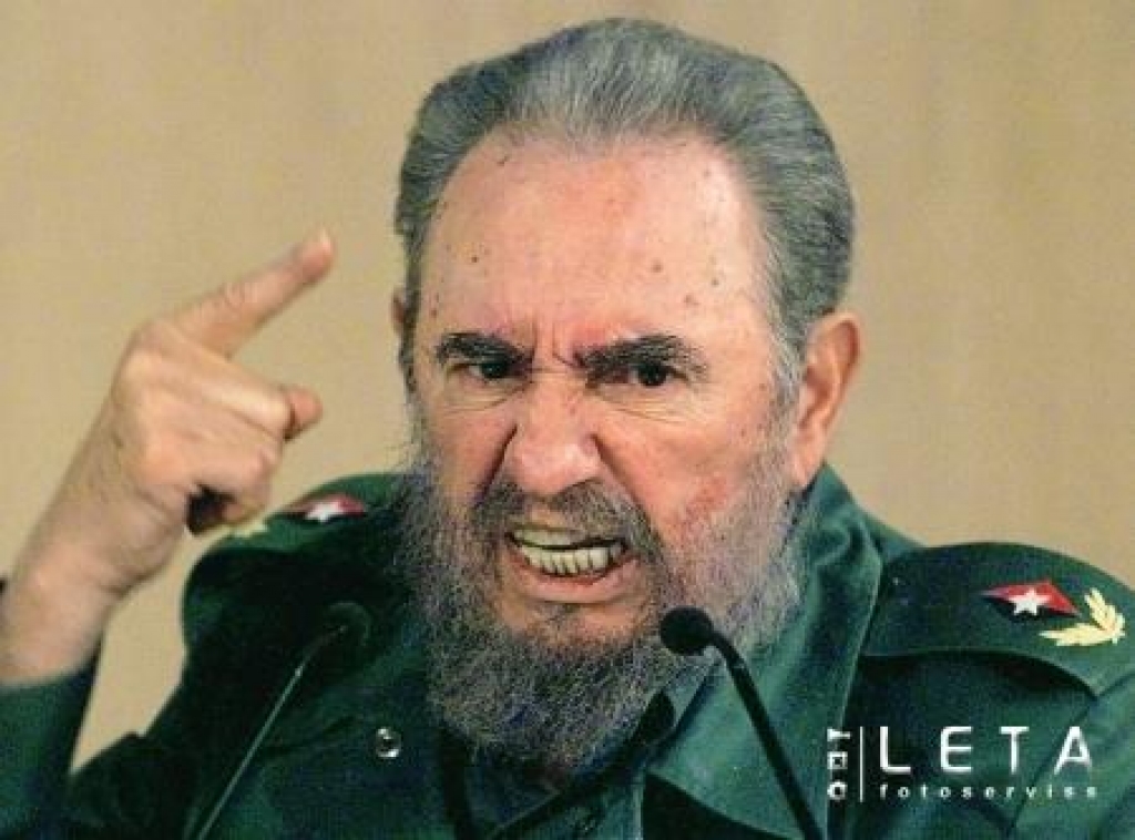 19.02.2008. Komunistiskās Kubas diktators Fidels Kastro 1999.gada 4.septembrī vēl enerģijas pilns. Šī gada 19.februārī sirgstošais Kastro beidzot paziņoja, ka neatgriezīsies valsts līdera krēslā.
Autors: FILES AFP/LETA