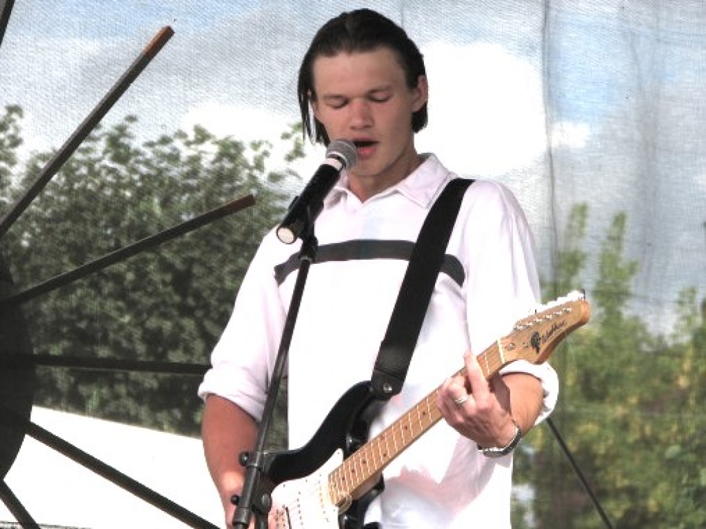 Gatis Zotovs
Autors: No albuma.