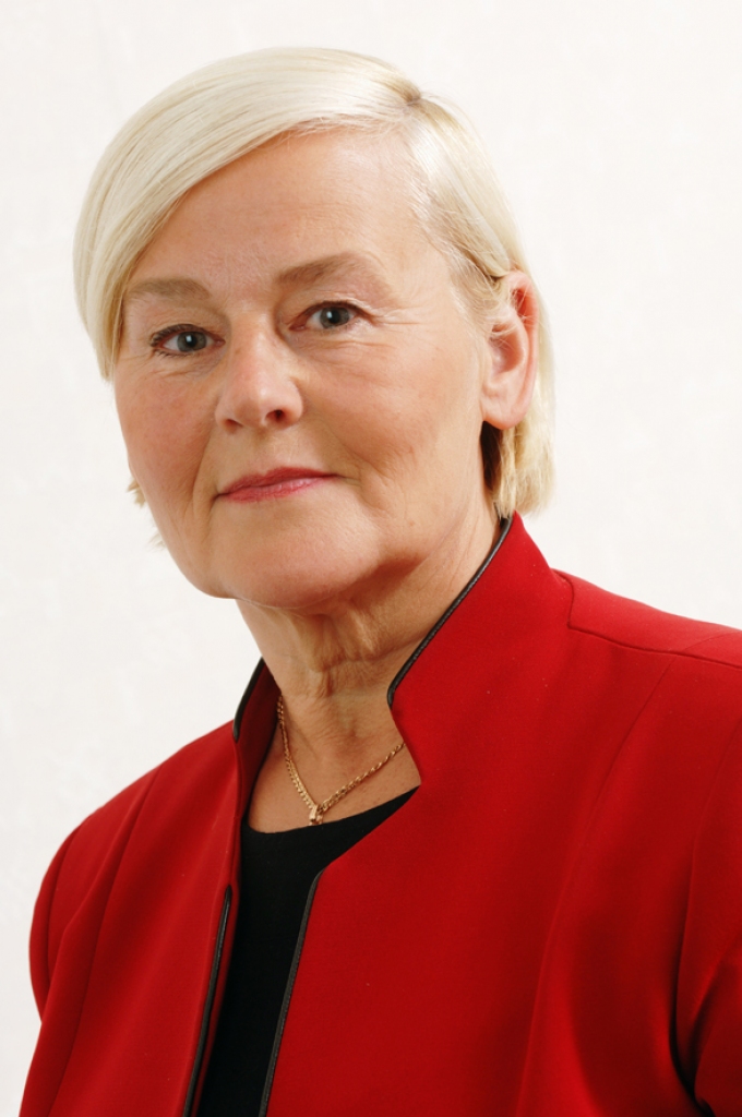 Juriste Zeltīte Kurzemniece tikšanās laikā uzklausīs baušķeniekus.