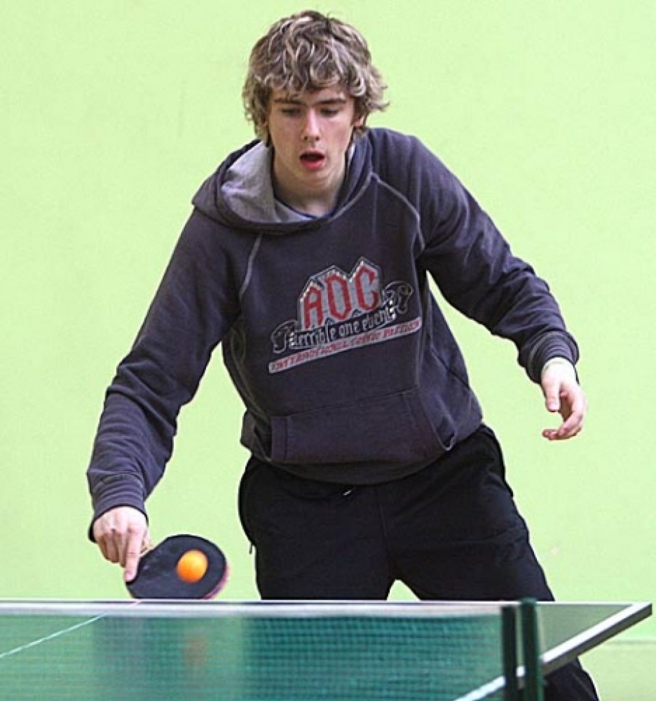 Kausu mājās pārveda Aleksandrs Šutka. Jaunais tenisists pārspēja sāncenšus, kuriem ir lielāka pieredze un spēļu prakse.
Autors: www.zz.lv