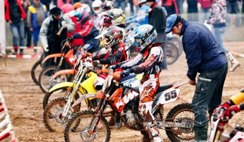 Starptautiskās sacensības «Baltijas izaicinājuma kauss», ar kurām Latvijā tradicionāli tiek atklāta motosporta sezona, norisinājās 13. aprīlī Ķeguma trasē.
Autors: www.easyget.lv