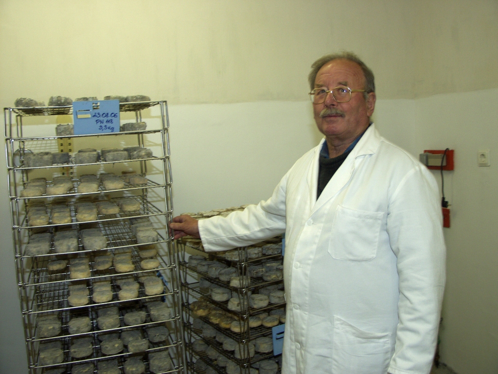 Pret Jelgavas rajona Elejas SIA 