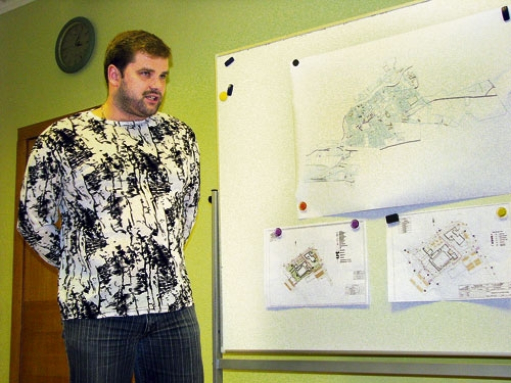 «Strīķeru» pārvaldnieks Raivo Tarvāns šī gada februārī  optimistiski apgalvoja, ka peldbaseins Bauskā būs.
Autors: No «Bauskas Dzīves» arhīva.