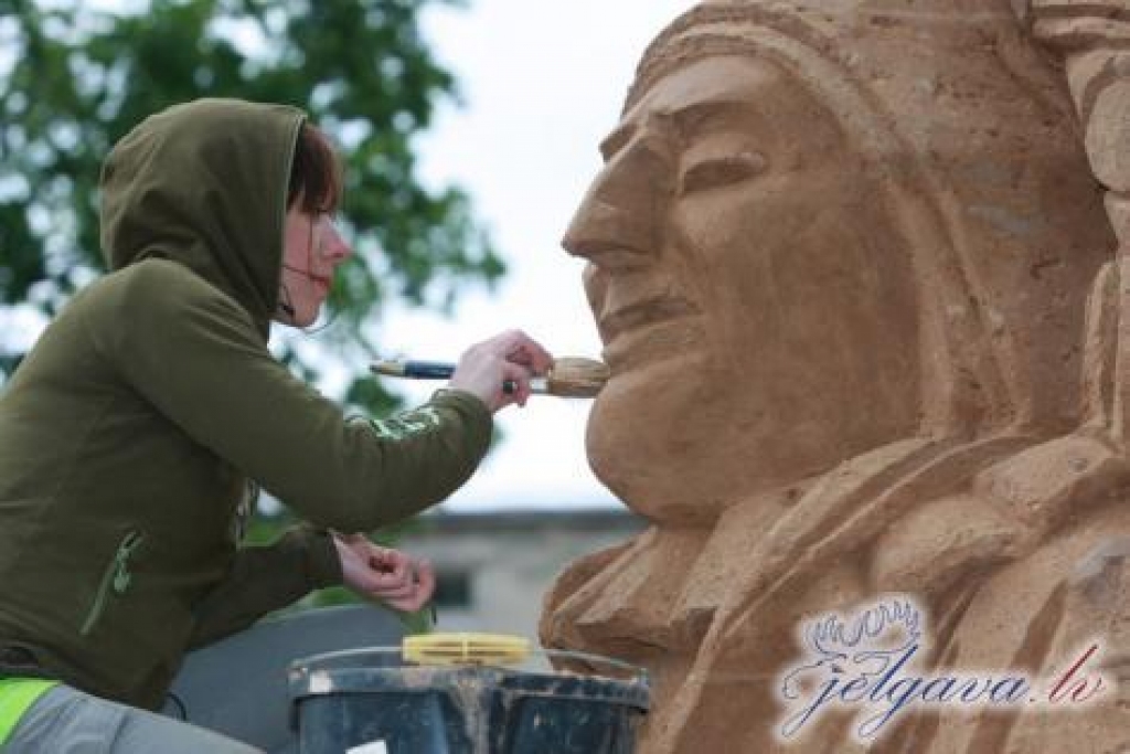 Top smilšu skulptūra.
Autors: www.jelgava.lv