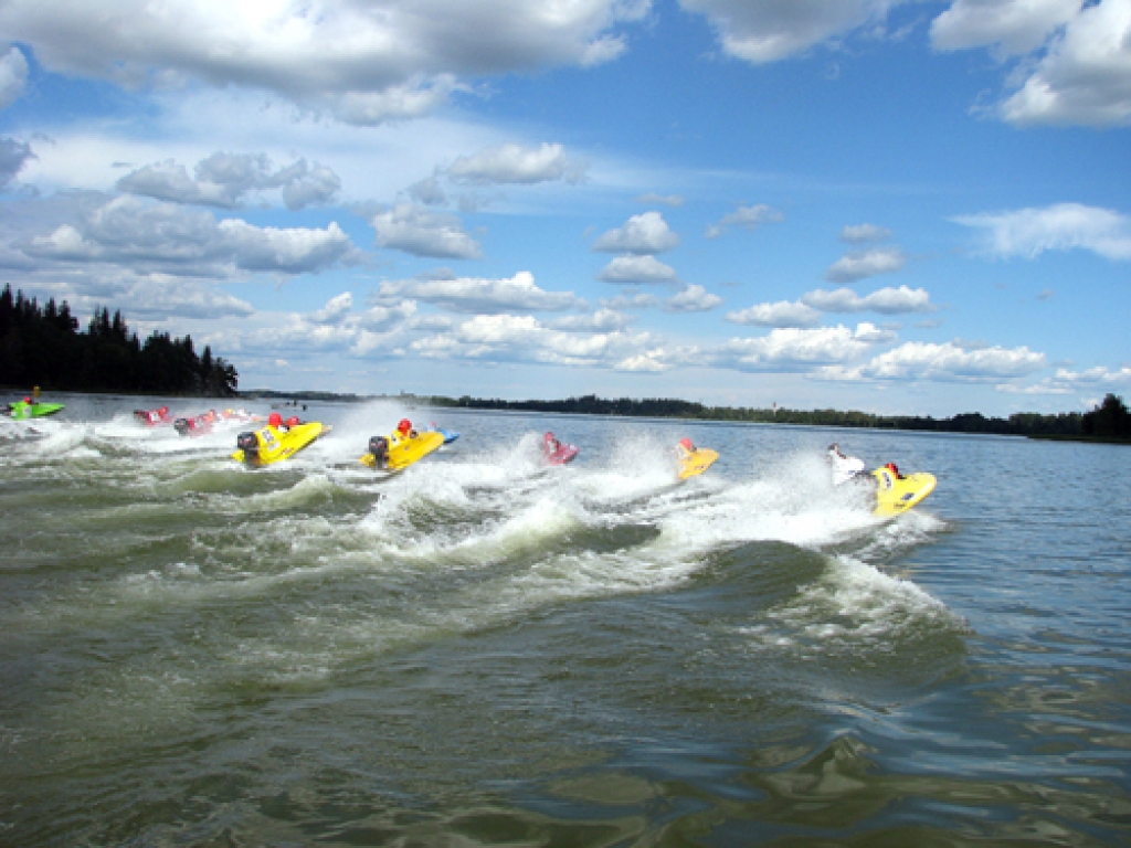 Skaists ir sporta laivu izbrauciens Alūksnes ezerā.
Autors: Juris Iļņickis