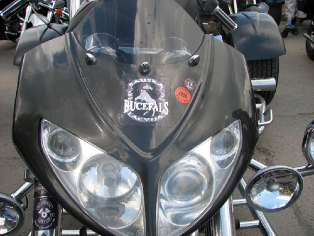Motociklistu klubs «Bucefals» 5. jūlijā Bauskā svinēja desmit gadu jubileju.
Autors: Juris Iļņickis