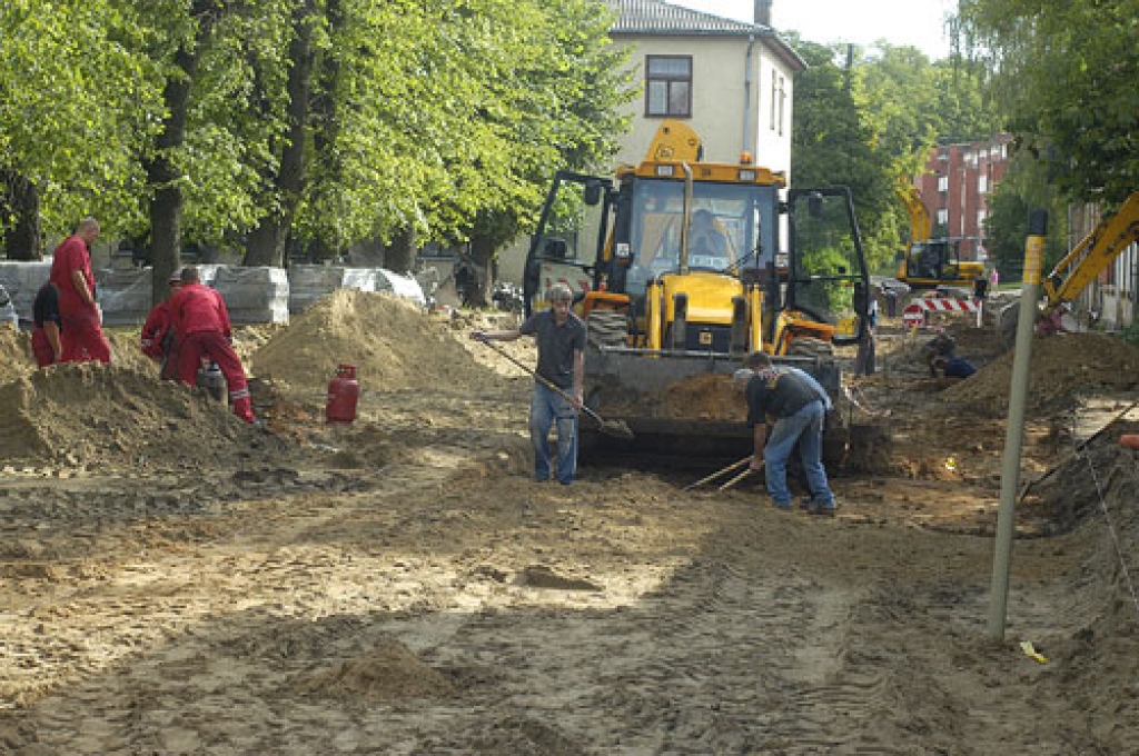 Pirms diviem gadiem daļu no Plūdoņa ielas jau rekonstruēja.
Autors: no «Bauskas Dzīves» arhīva