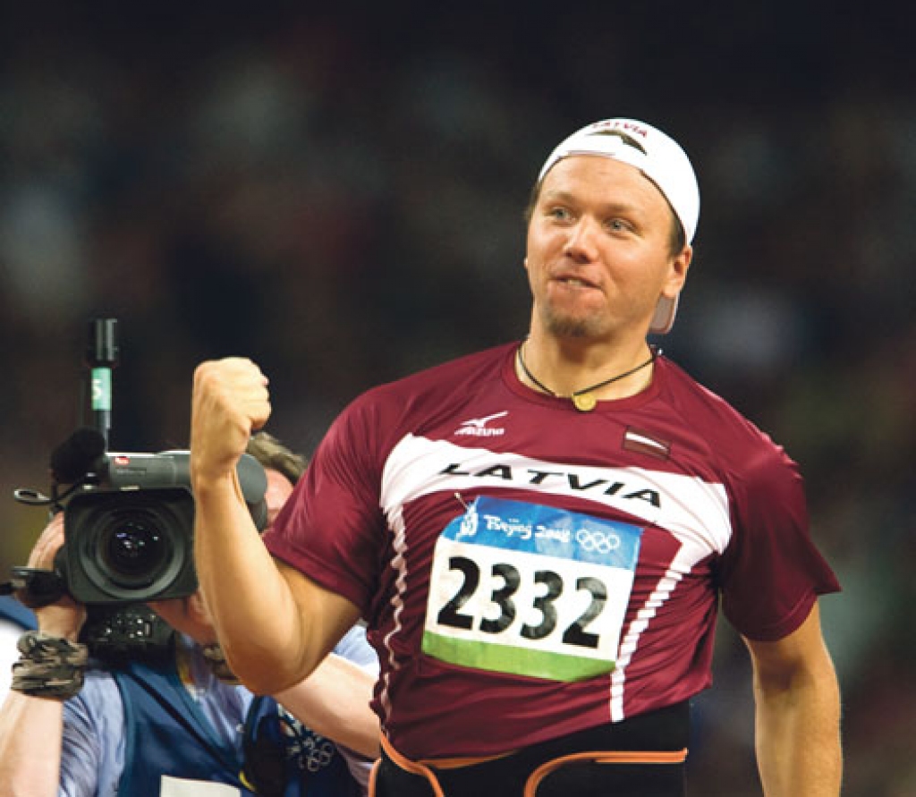 Ainārs Kovals, Bauskas rajona vieglatlētu izlases sportists, ir piepildījis vienu savu sapni – izcīnījis olimpisko medaļu.