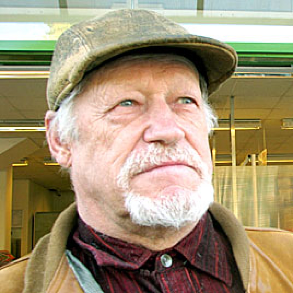 Ivars Grīns,  pensionārs: «Vajag vairāk kārtībnieku. Reti gadās, ka redzu kādu.»