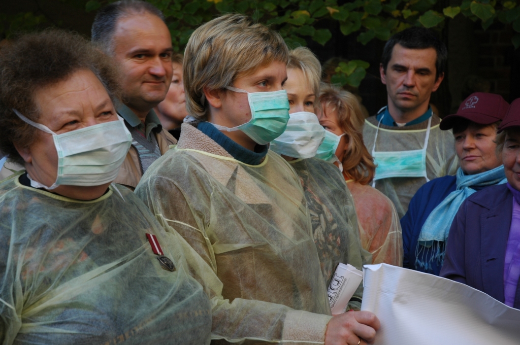 Attēlā – mediķu brīdinājuma protesta akcija šoruden notika jau 26. septembrī. 
Autors: A. Vētrājs, laikraksts «Kurzemnieks»