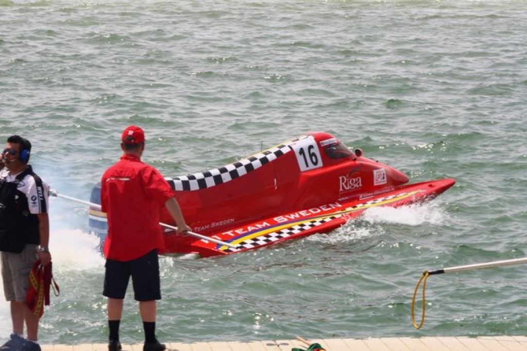 Uvja Slaktera F1 ātrumlaiva.
Autors: no 