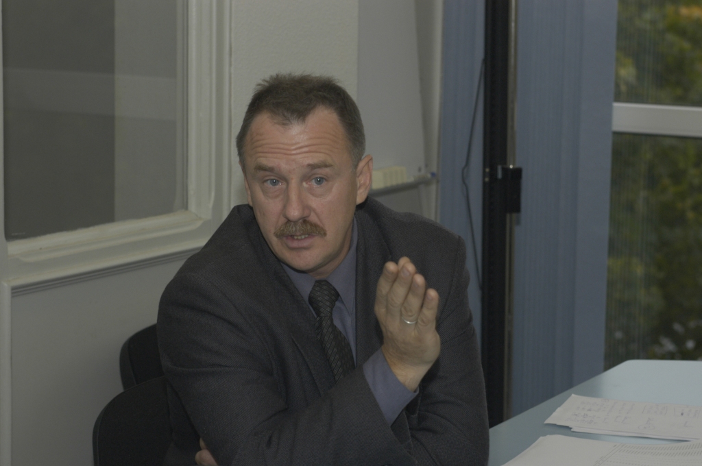 SIA «Aips», neiegūstot tiesības 2009. gadā izpildīt starppilsētu reisus, būs spiests no darba atbrīvot 40 darbiniekus.
Autors: No «Bauskas Dzīves» arhīva.