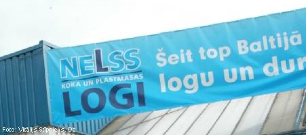 «Nelss» grupa jau tagad un arī turpmāk darbosies tikai divos pamatvirzienos – kokmateriālu ražošanā un tirdzniecībā, kā arī būvmateriālu pārdošanā.
Autors: Vitālijs Stīpnieks, db.lv