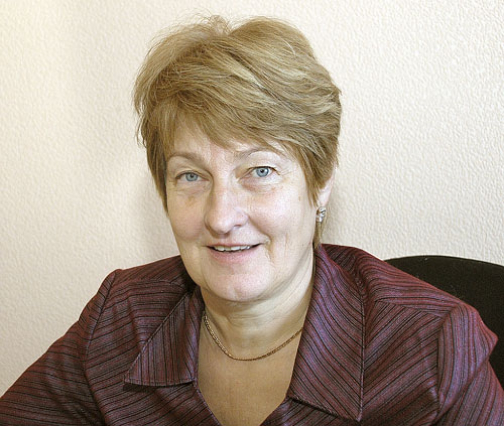 Ir ne mazums neskaidrību, ko pacients dažādu iemeslu nevar vai negrib izrunāt ar savu ģimenes ārstu. Atbildi palīdzēs rast rajona Padomes galvenā speciāliste veselības aprūpes jautājumos Ilga Zīlīte.
Autors: Ivars Bogdanovs