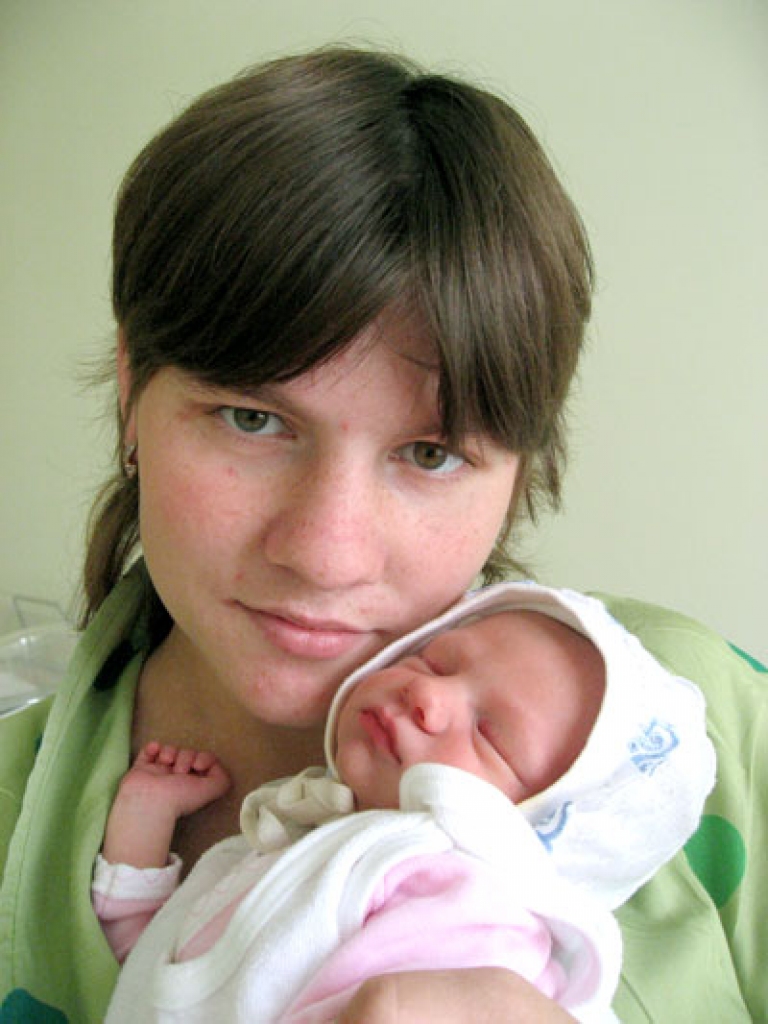 Baušķenieku Aļonas  Padmošinas un Vladimira Seisa  ģimenē 1. septembrī plkst. 21.40 piedzima meitiņa Andžela. Māmiņa saka paldies visam dzemdību nodaļas kolektīvam.