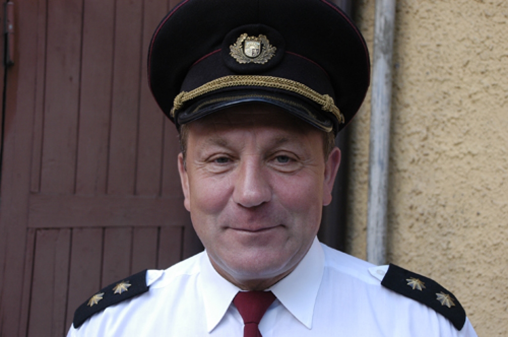 VUGD Bauskas brigādes komandieris R. Šakels šodien, 14. novembrī, no jebkādiem komentāriem «Bauskas Dzīvei» atteicās, vien piebilda, ka gaidīs tiesas lēmumu.
Autors: No «Bauskas Dzīves» arhīva.