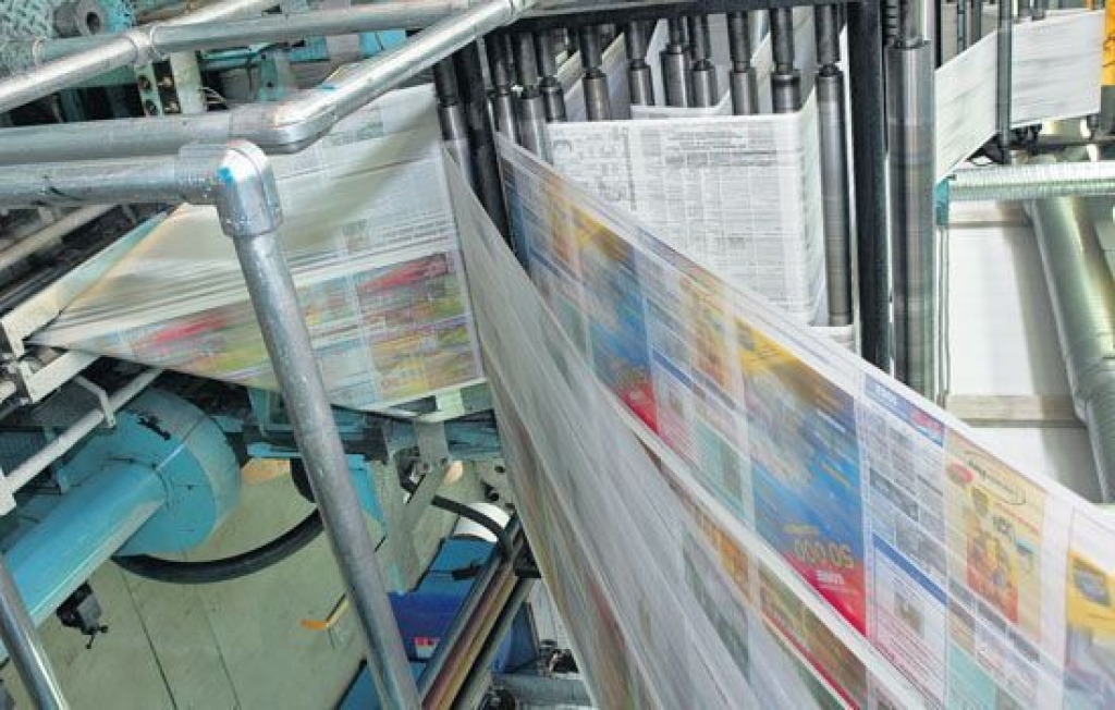 Līdz šim pievienotās vērtības nodoklis preses izdevumiem ir 5%. Valdība otrdien nolēma, ka tas būtu jāpaaugstina līdz 21%, taču šis lēmums vēl jāapstiprina Saeimai.
Autors: Ilmārs Znotiņš, Diena