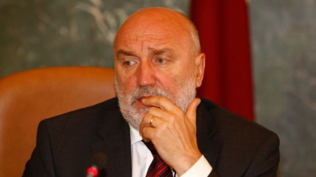 Ivars Godmanis
Autors: Aivars Liepiņš, Diena