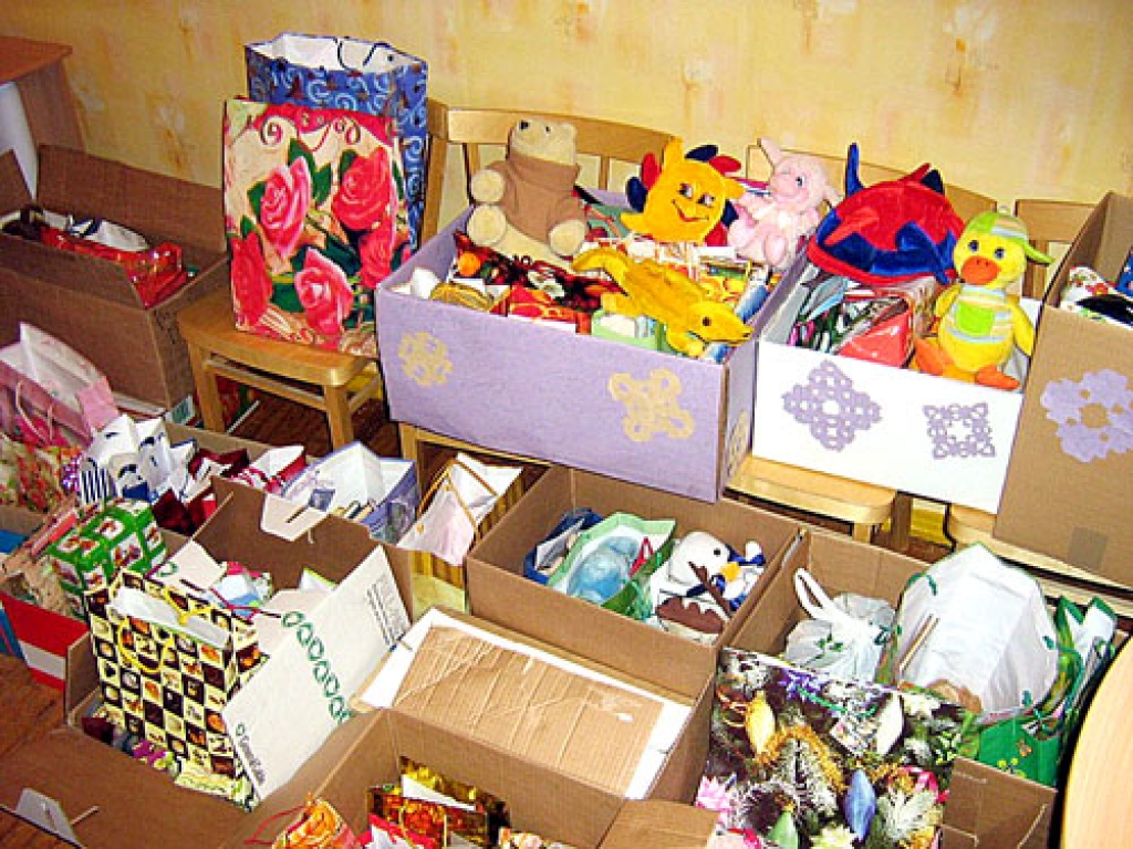 Misas vidusskolas audzēkņu un pedagogu sarūpētās dāvanas.
Autors: no albuma