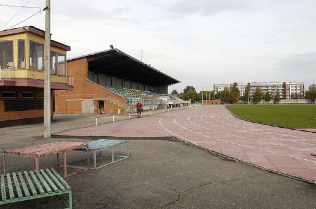 Sporta speciālisti atzīst, ka Bauskas pilsētas stadions jau sen ir morāli un fiziski novecojis. Rekonstrukcijas projekts būtiski mainīs stadiona izskatu un padarīs stadionu populārāku arī visā Latvijā. 
Autors: Ivars Bogdanovs