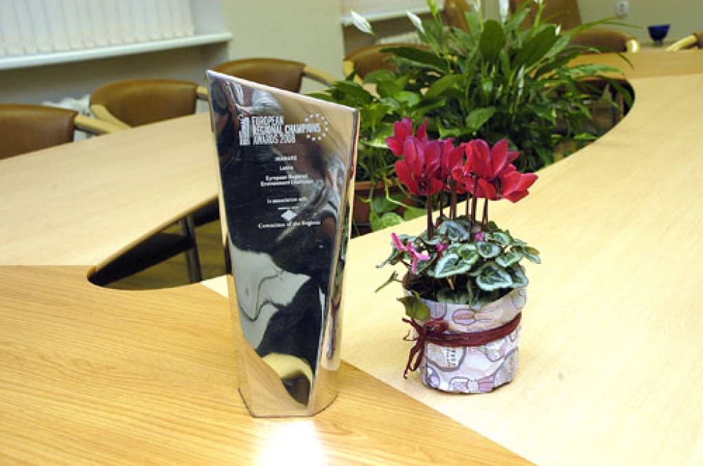 Eiropas Komisijas piemiņas balva par uzvaru vides projektu konkursā.