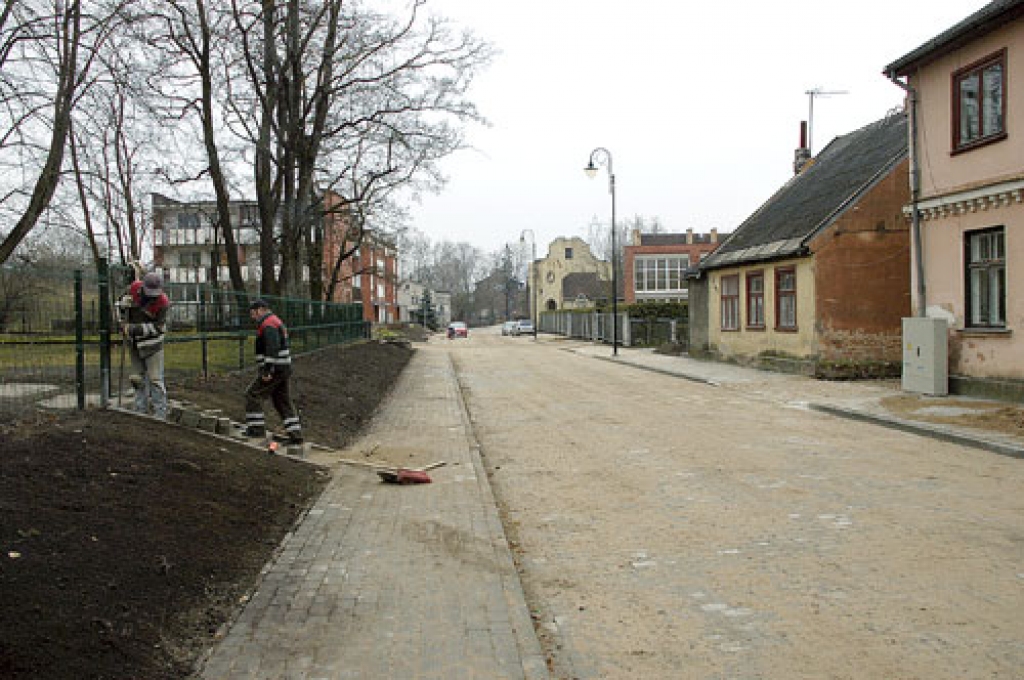 Rekonstruētais Plūdoņa ielas posms Bauskā.