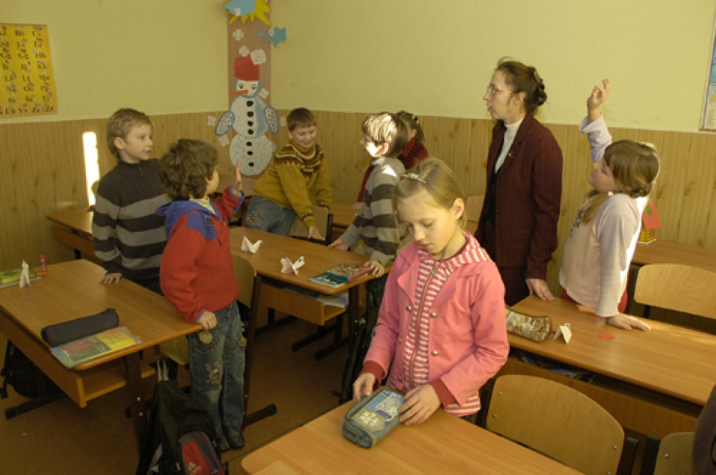 Skaistkalnes vidusskolas 2. klases audzinātāja Ineta Karelsone priecīga par savu audzēkņu aktivitātēm.
Autors: Ivars Bogdanovs