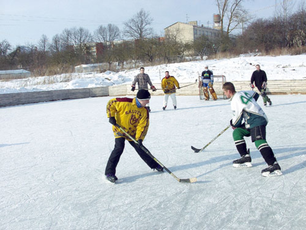 Šoziem ledus laukumos var nodoties slidotpriekam. 