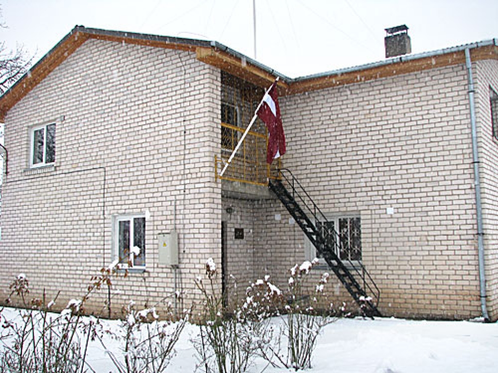 Skolu vienības uguns degs arī pie Codes sākumskolas.
Autors: Juris Iļņickis