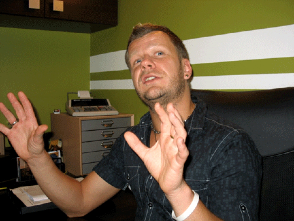 Režisors, arī dramaturgs un producents Kārlis Anitens Bauskas 400 gadu jubilejā centīsies uzburt tādas pilsētas tēlu, kura visos laikos atradusies nozīmīgu tirdzniecības un kultūras sakaru ceļa malā. 
Autors: Vilnis Auzāns