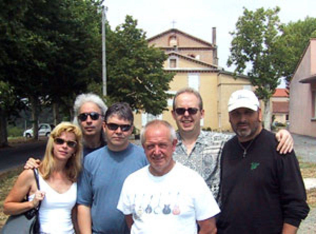 Gaidāmi arī viesmākslinieki, piemēram, «Steve Haggard Band» no ASV. 
Autors: www.bobhowe.com