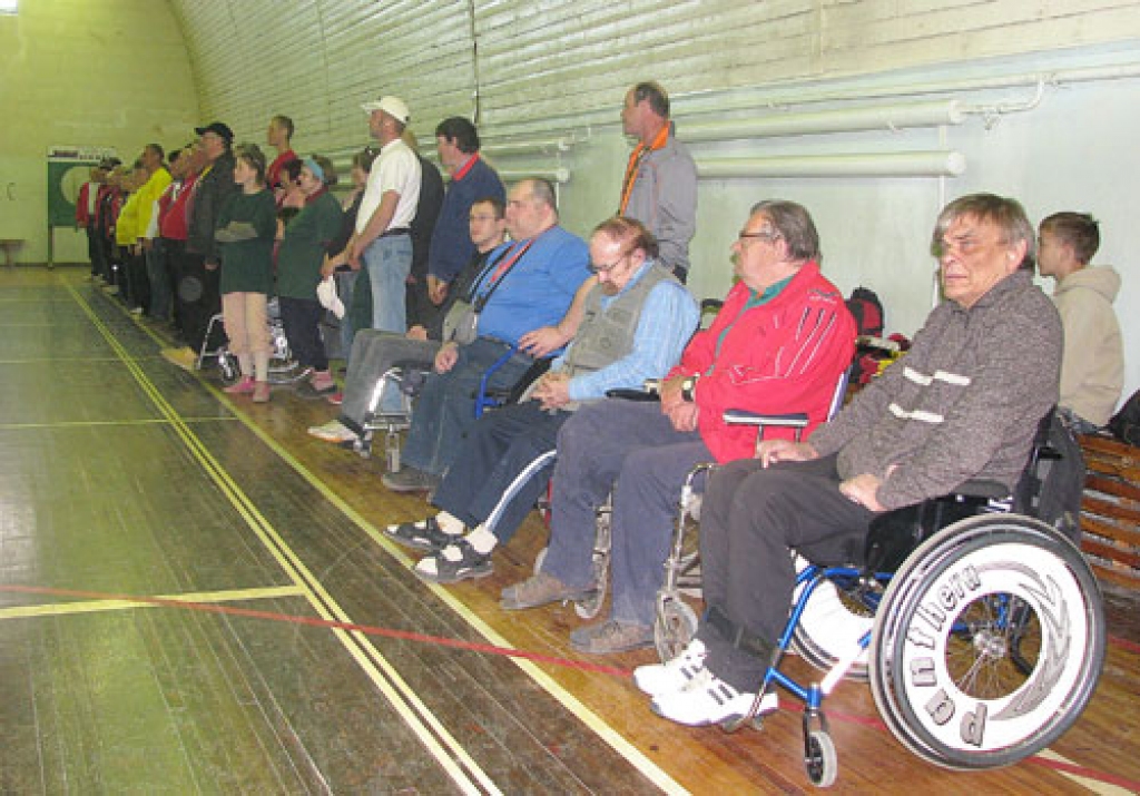 Bauskas rajona pavasara sporta svētki cilvēkiem ar īpašām vajadzībām 25. aprīlī pulcināja vairāk par 70 interesentu. Bauskas rajona pašvaldības sporta bāzes hallē sacensībās risinājās basketbola un florbola metienos, šautriņu mešanā un...