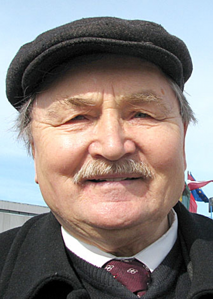 JĀZEPS KIVLENIEKS.