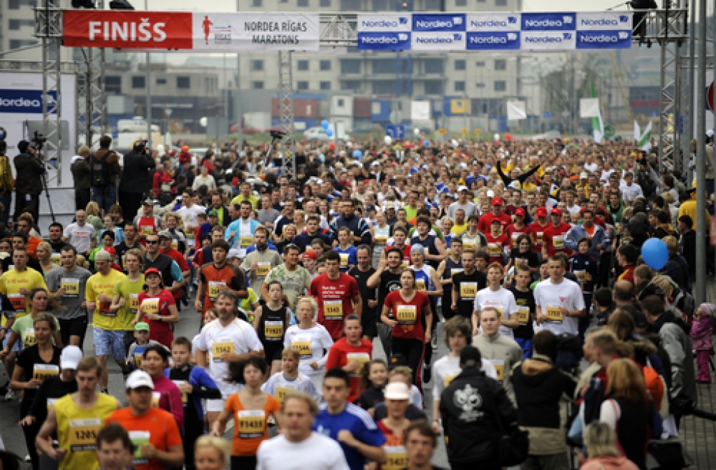 Attēls rāda Nordea Rīgas maratonu 2008. gadā.
Autors: no www.f64.lv