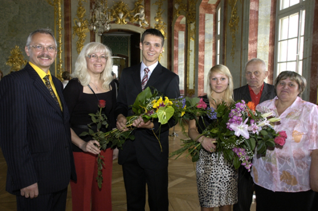 Rundāles pilī 13. maijā Bauskas rajona konkursa «Gada skolēns» žūrija paziņoja laureātu vārdus. Noslēguma sarīkojumā piedalījās 37 dalībnieki, vecāki, skolotāji un pašvaldību pārstāvji, informē žūrijas komisijas vadītāja Dzintra...