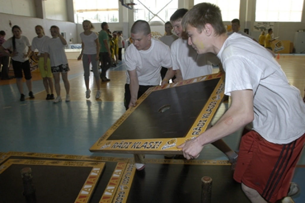 Jau trešo gadu jauniešu organizācija “Avantis” un “Zelta Zivtiņa” aicina visus kļūt sportiskākiem un pieteikties skolēnu sporta un kultūras festivālam „ZZ Čempionāts - Rādi klasi!”.
„Zelta zivtiņas” čempionāta pusfināla posms Bauskā...