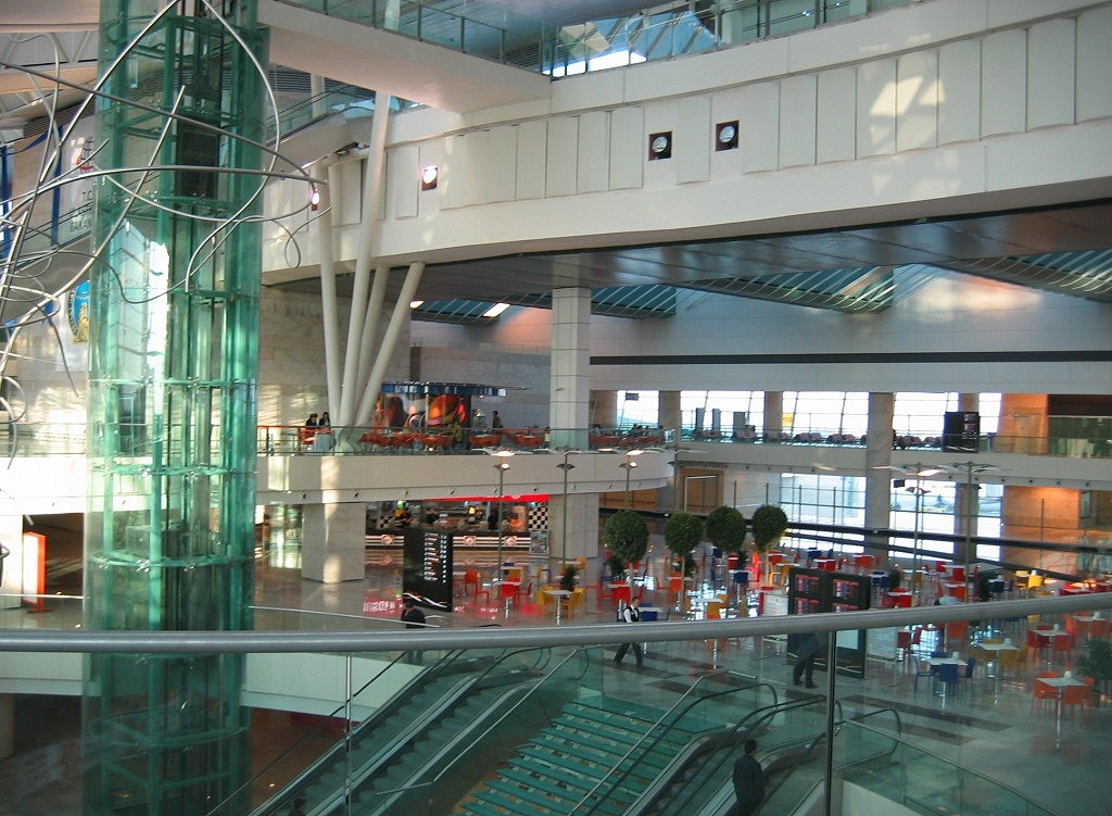 Ankaras Esenbogas lidosta Turcijā atzīta par labāko Eiropā savā kategorijā.
Autors: no www.world-airport-codes.com