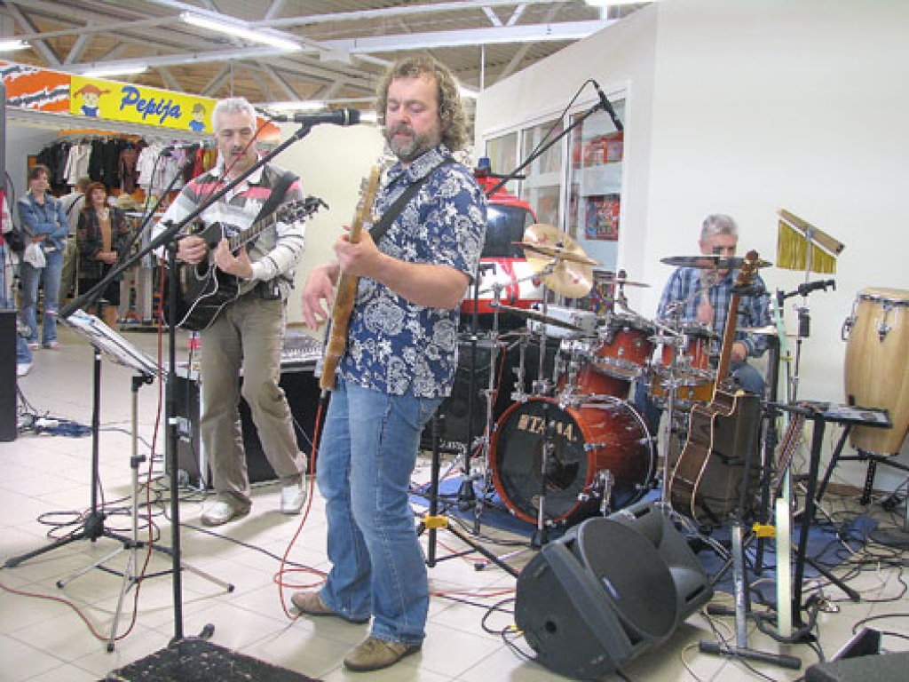 Muzicē un dzied «Sestā jūdze».
Autors: Juris Iļņickis