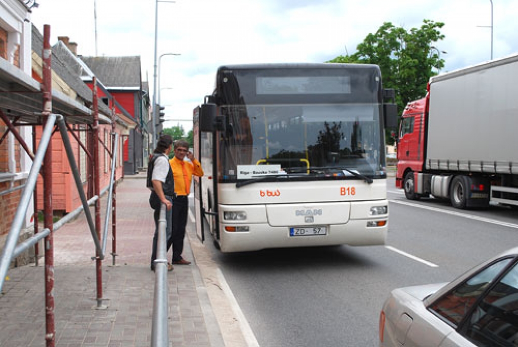 Bauskā uz Kalna ielas šonedēļ pēkšņi apstājās SIA «B-Bus» autobuss.
Autors: Jānis Braucējs