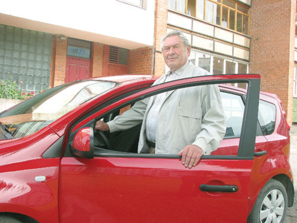 Baušķenieks Tālivaldis Rikmanis daudzus gadus strādājis par šoferi. 