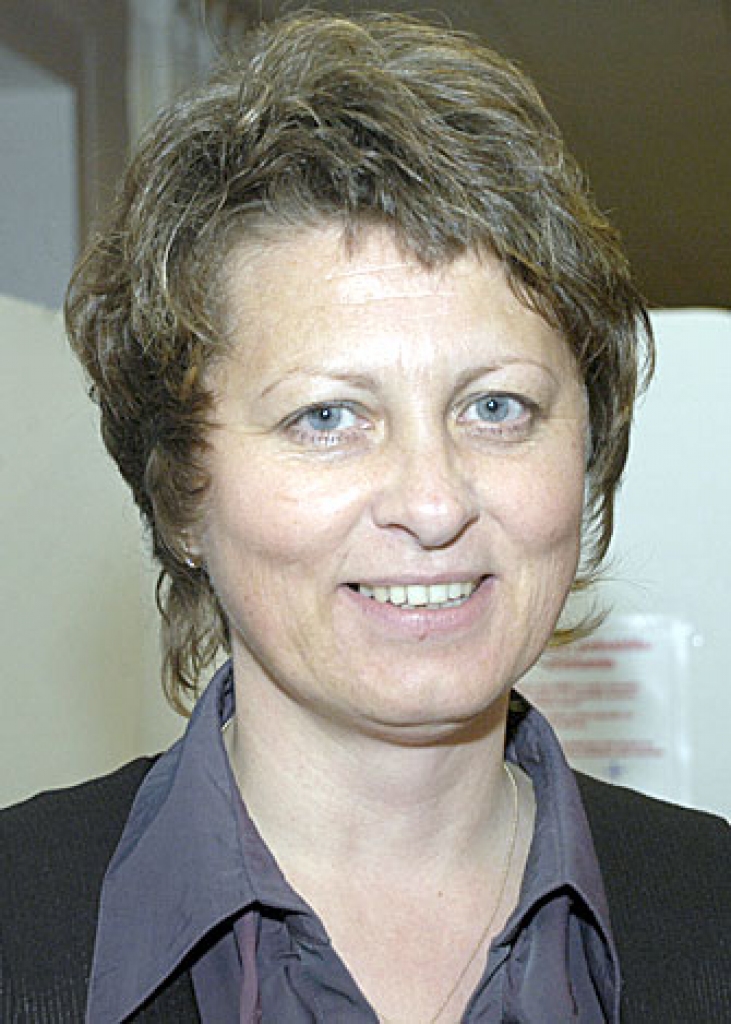 ANITA FELDMANE.