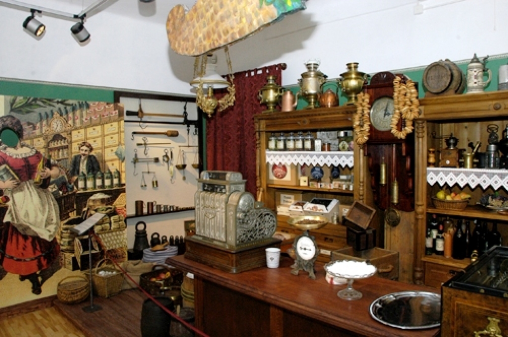 Viena no ekspozīcijas «Bauska laikā un cilvēki Bauskā 20. gadsimtā» zālēm Bauskas novadpētniecības un mākslas muzejā.
Autors: Ivars Bogdanovs