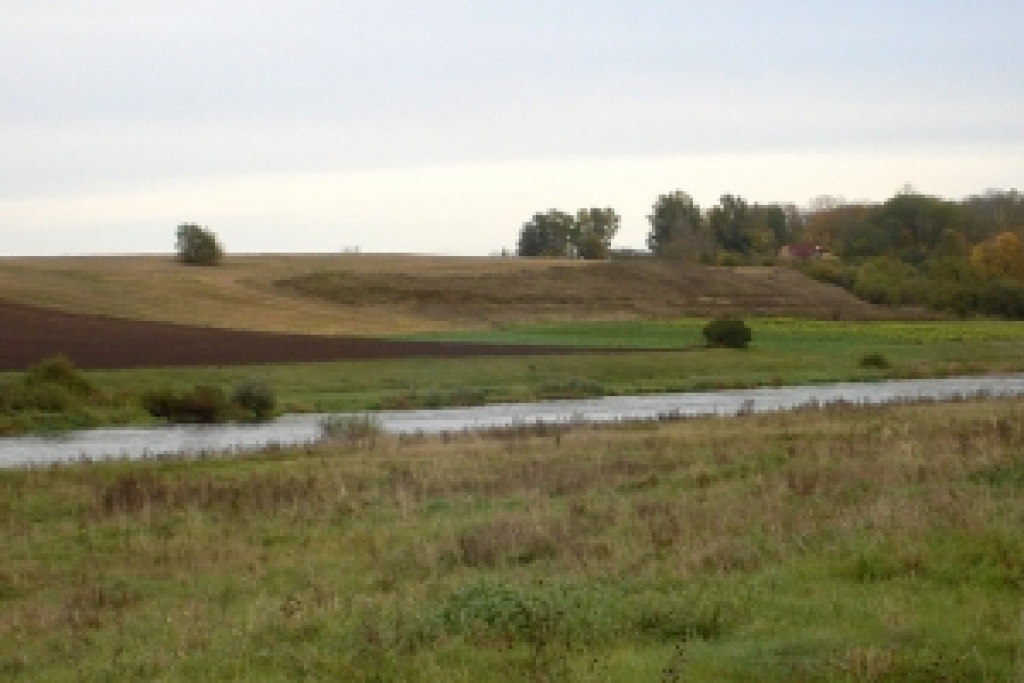 Lielupē Rundāles novadā arī aizliegts peldēties.
Autors: no «Bauskas Dzīves» arhīva.