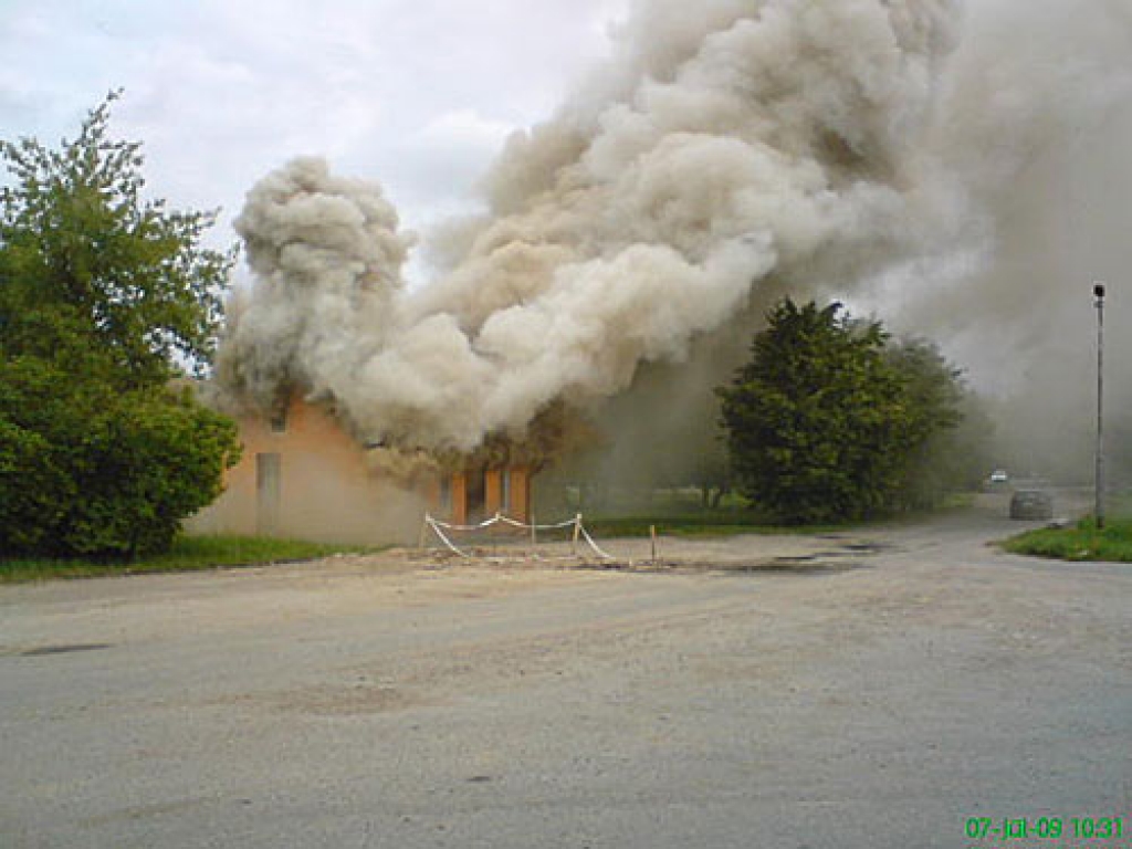 Dūmu mākonis Rītausmās Īslīces pagastā pacēlās šodien ap plkst. 10.40.
Autors: Aculiecinieka foto