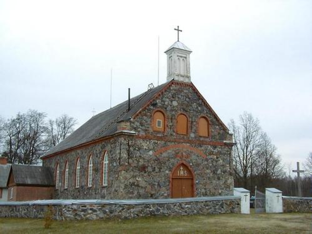 Ozolaines katoļu baznīca ir viens no senākajiem dievnamiem Bauskas apkaimē. 
Autors: no «Bauskas Dzīves» arhīva