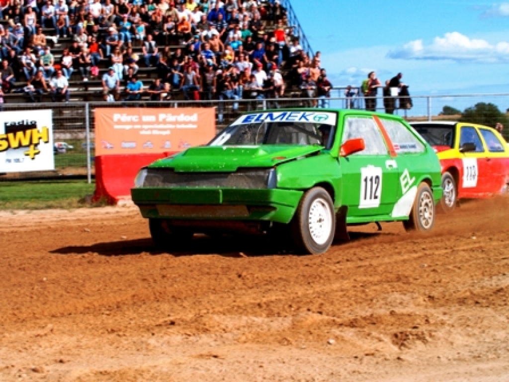 Trasē Mareks Tauriņš – 112. numurs.
Autors: Rihards Stīrijs, www.musa.lv  