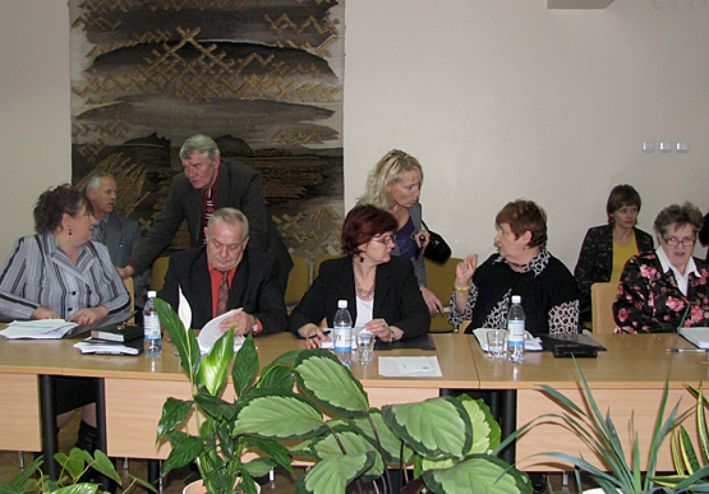 Nevienprātīgs bija Bauskas novada deputātu viedoklis par iestāšanos biedrībā «Zemgales reģionālā enerģētikas aģentūra». 
Autors: Vilnis Auzāns